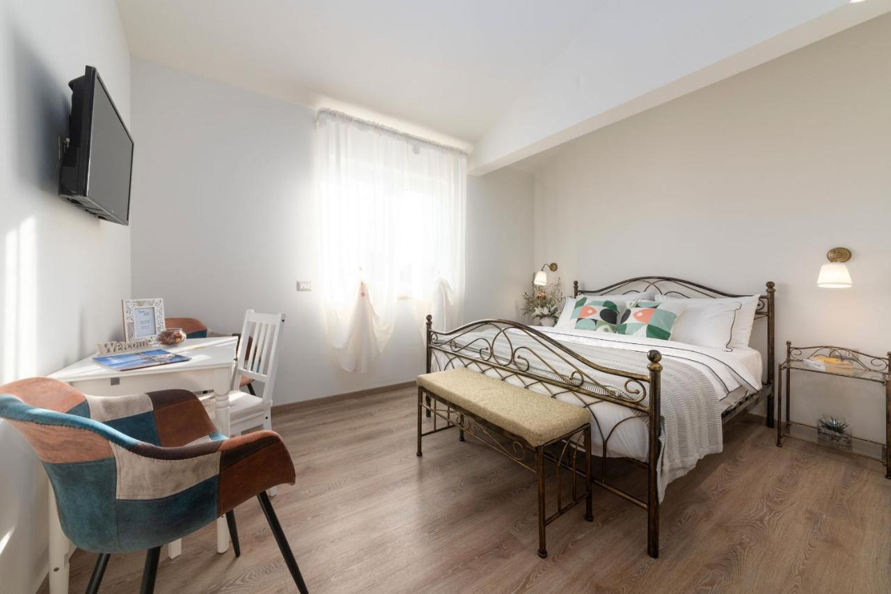 Rooms Karolina フンタナ エクステリア 写真